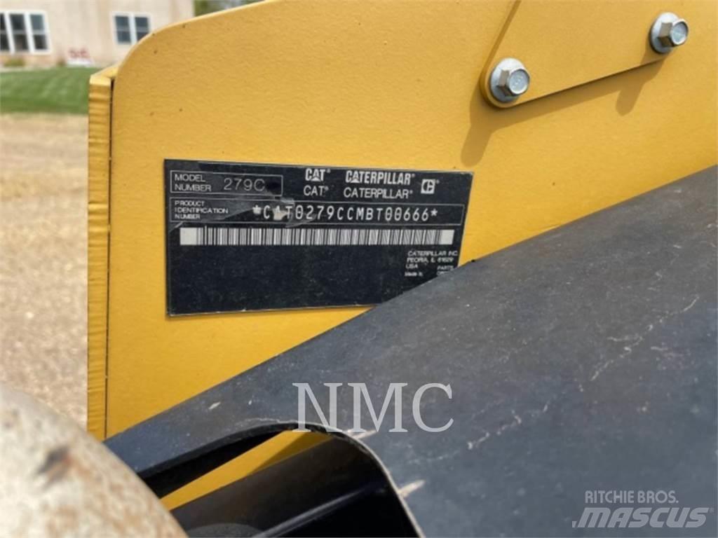 CAT 279C  스키드로더