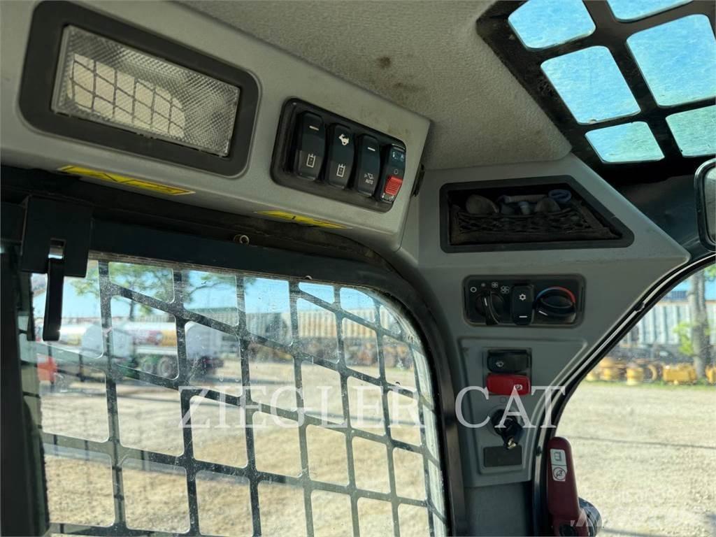 CAT 279D3 궤도식 로우더