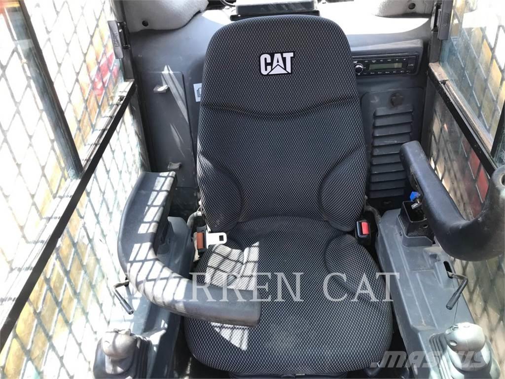 CAT 279D3 C3H2 궤도식 로우더