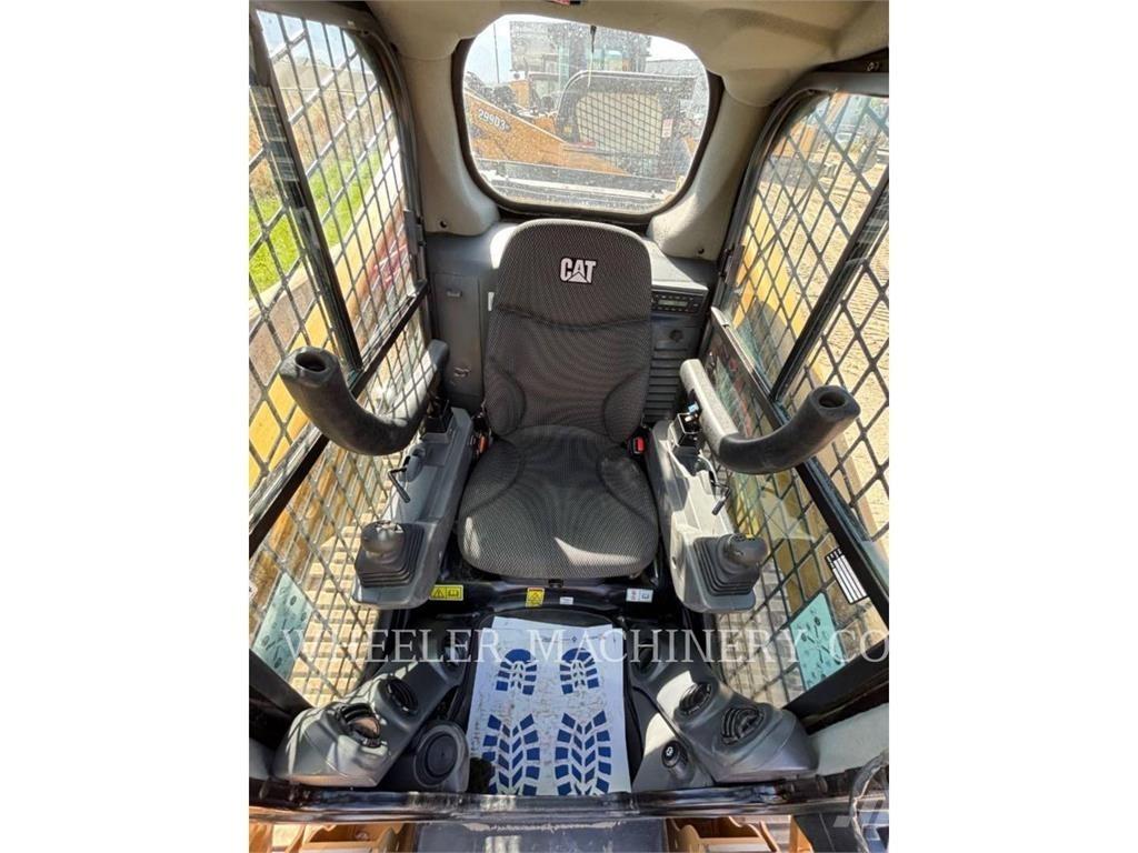 CAT 279D3 C3HF 궤도식 로우더