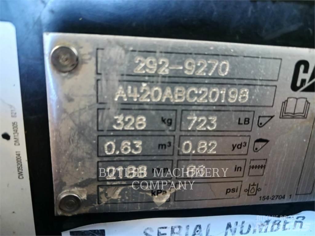 CAT 289D3 궤도식 로우더