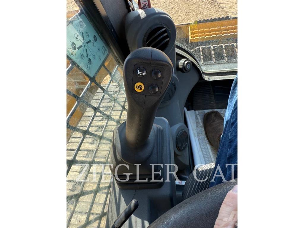 CAT 289D3 궤도식 로우더