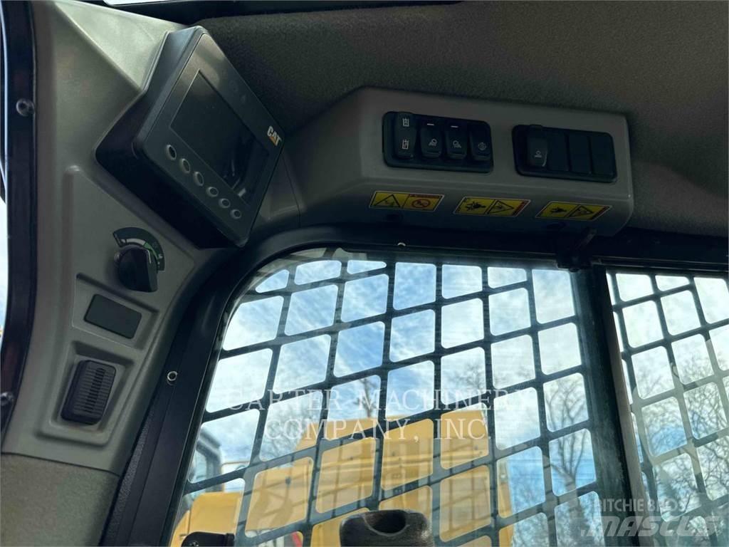 CAT 289D3  스키드로더