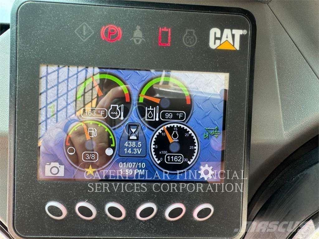 CAT 289D3 궤도식 로우더