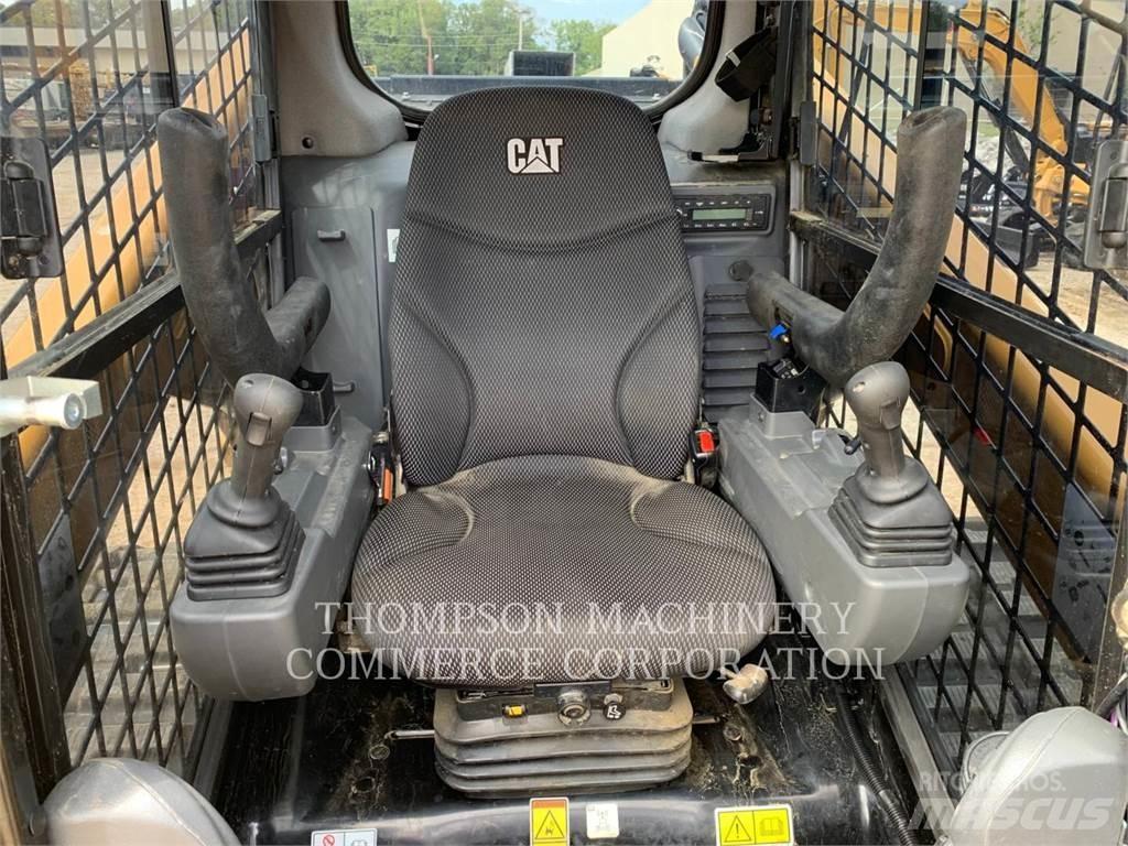 CAT 289D3 궤도식 로우더