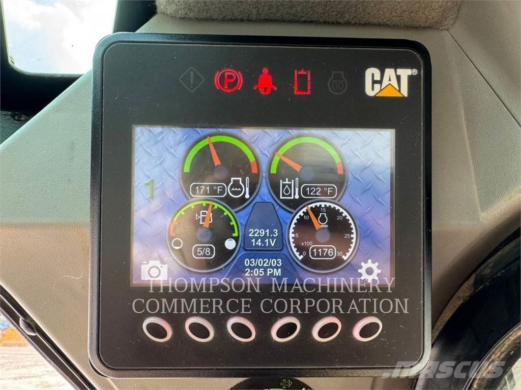 CAT 289D3 궤도식 로우더