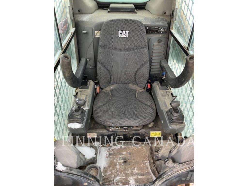 CAT 289D3 궤도식 로우더
