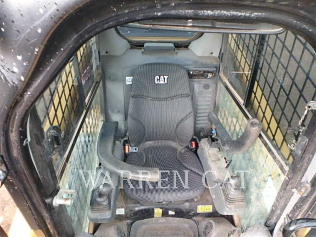 CAT 289D3 C3H2 궤도식 로우더