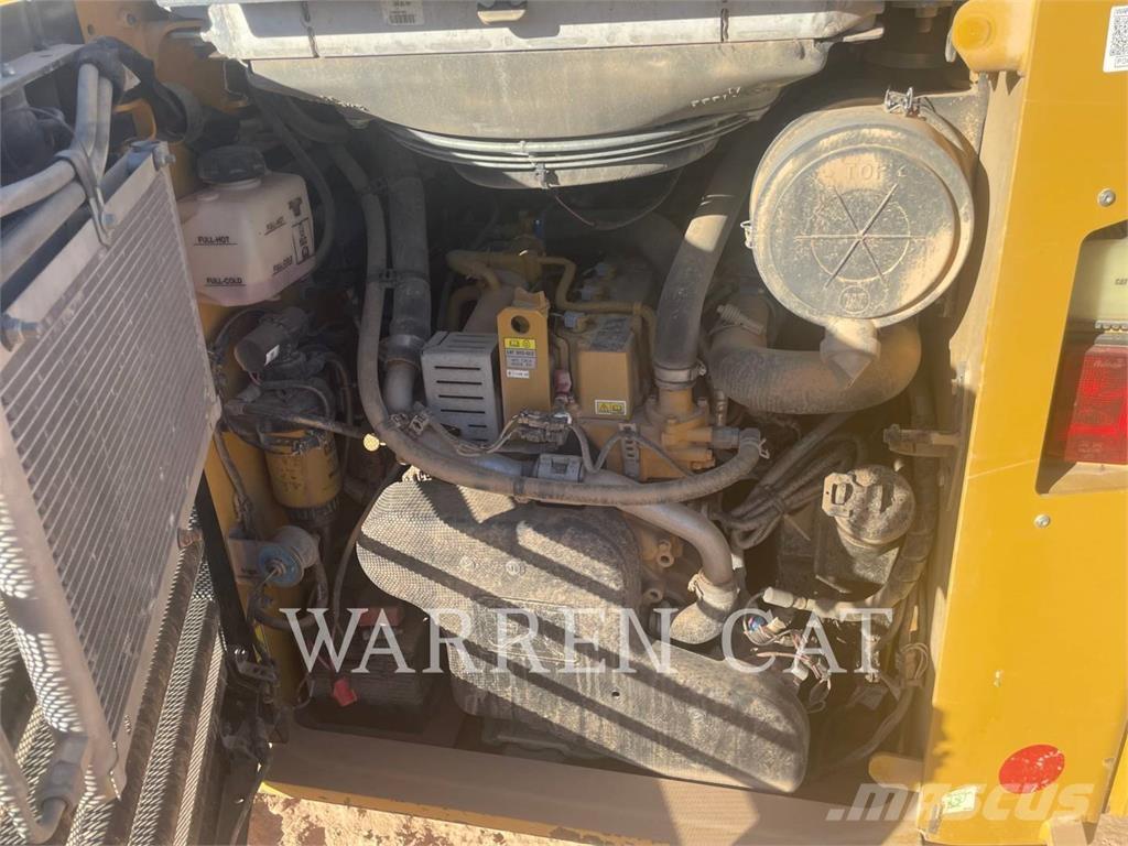 CAT 289D3 C3H3 궤도식 로우더