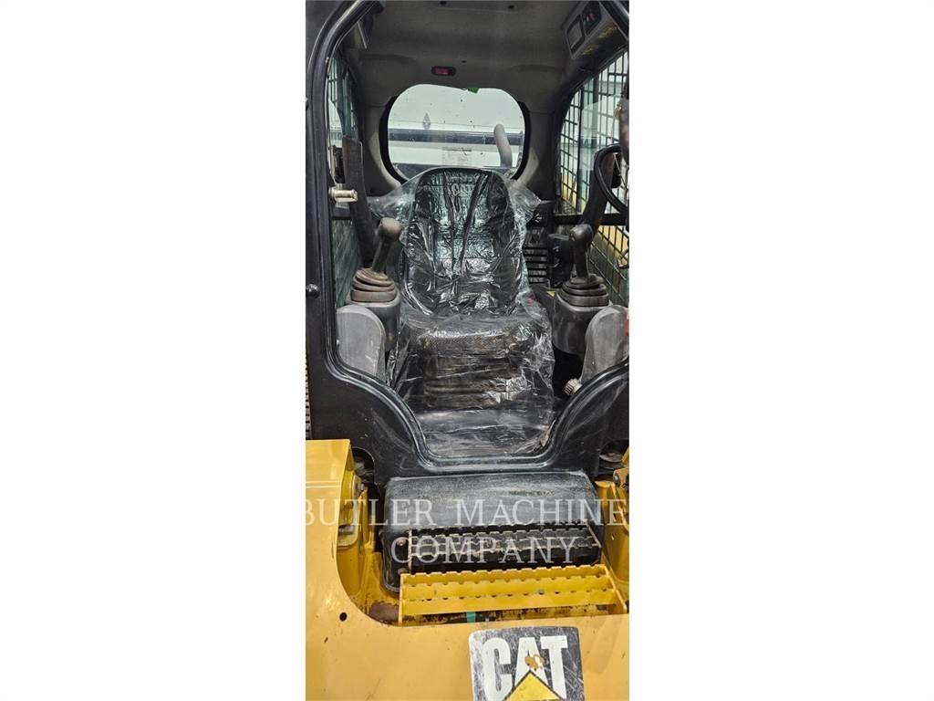 CAT 299D2 궤도식 로우더