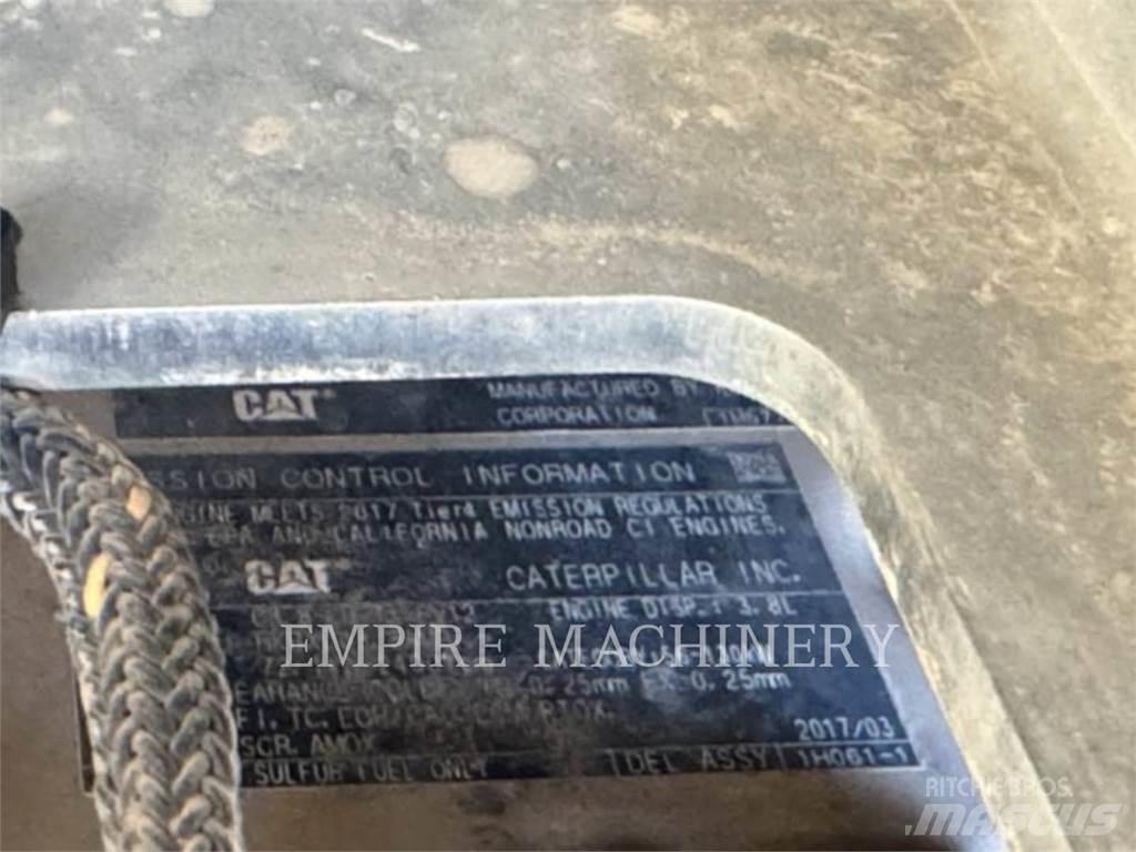 CAT 299D2  스키드로더