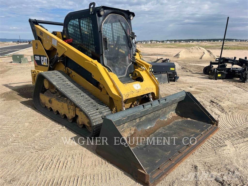 CAT 299D2 궤도식 로우더