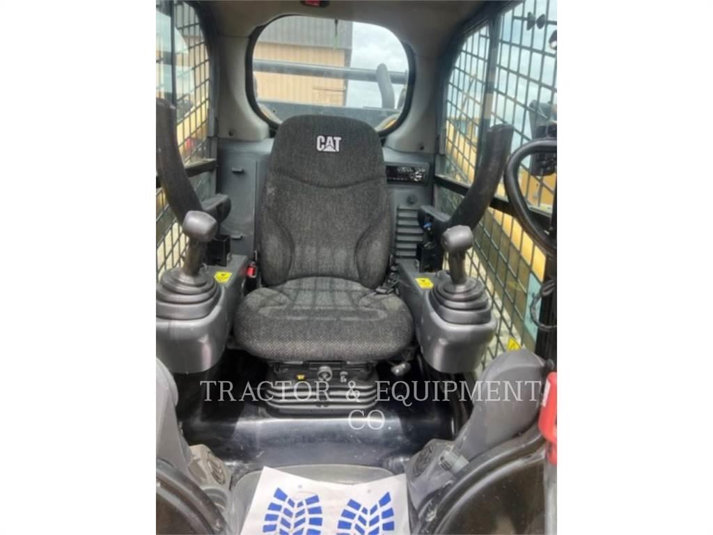 CAT 299D2 XHP  스키드로더