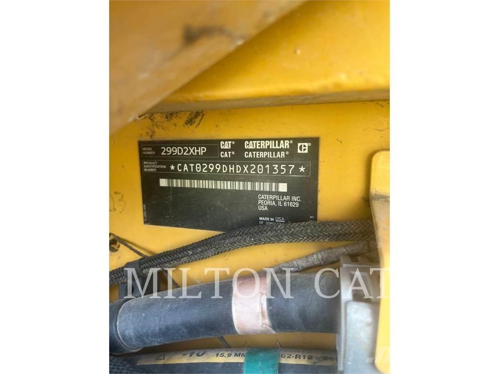 CAT 299D2 XHP  스키드로더