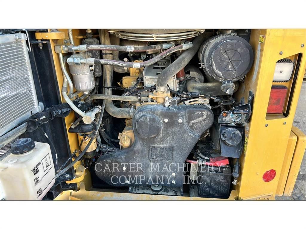CAT 299D3  스키드로더