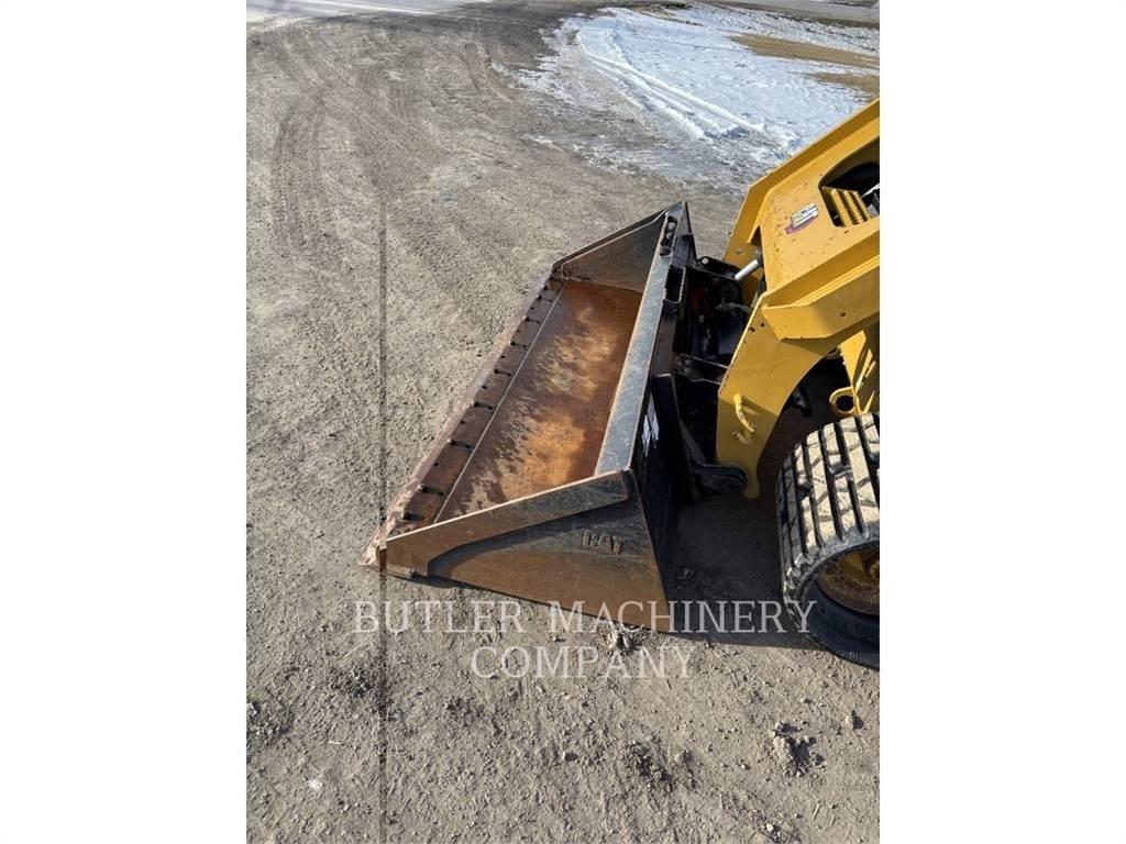 CAT 299D3 궤도식 로우더