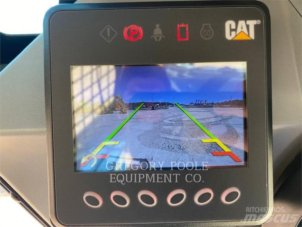 CAT 299D3 궤도식 로우더