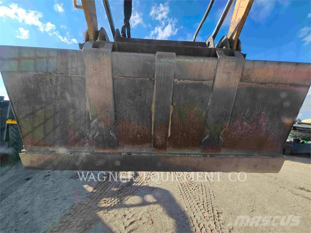 CAT 299D3 궤도식 로우더