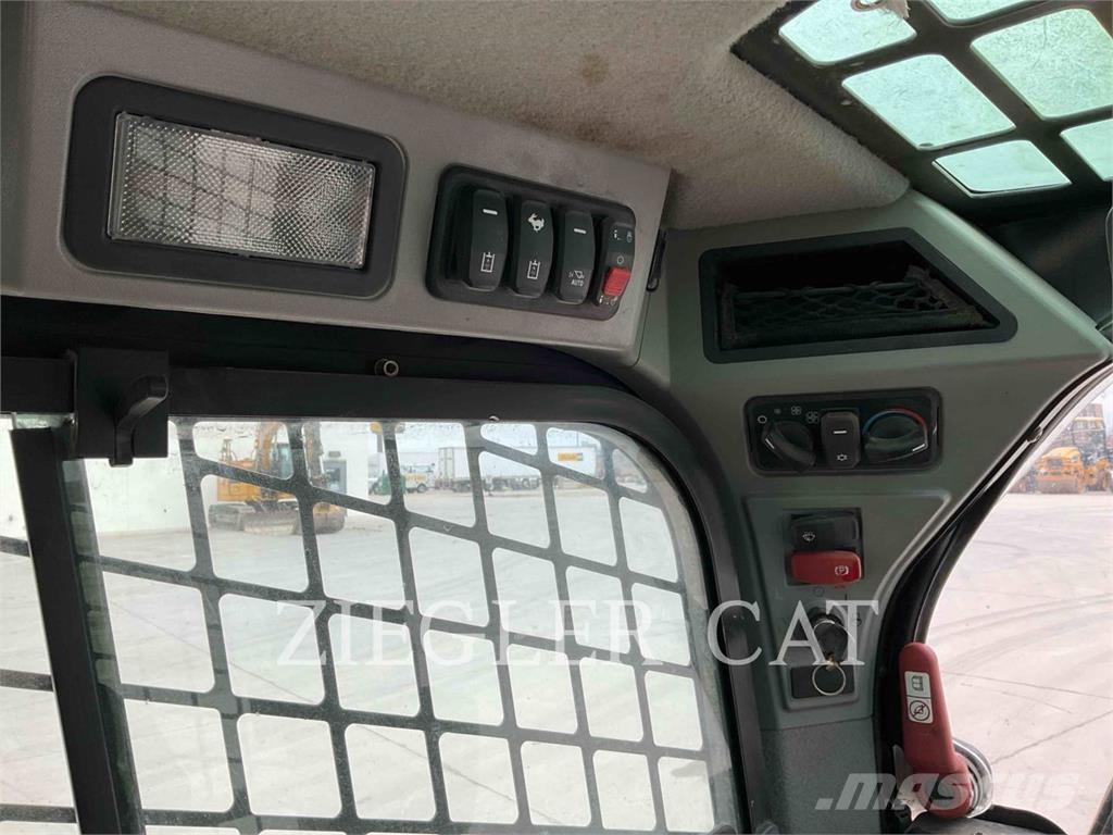 CAT 299D3 궤도식 로우더