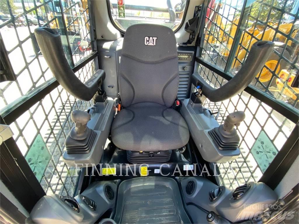 CAT 299D3 XE 궤도식 로우더