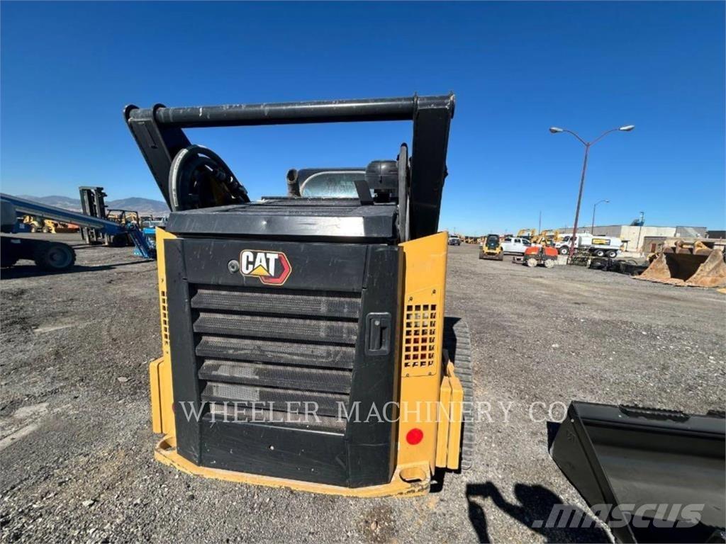 CAT 299D3 XE 궤도식 로우더