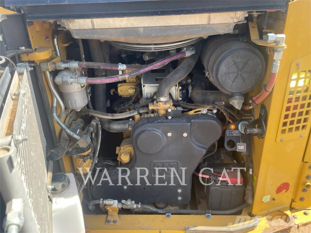 CAT 299D3 XE 궤도식 로우더