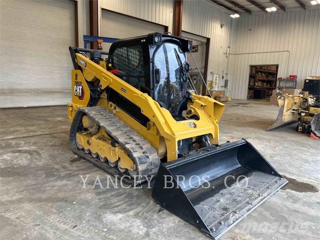 CAT 299D3 XE 궤도식 로우더