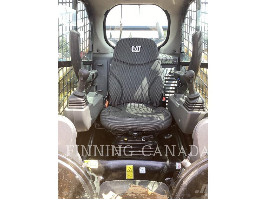 CAT 299D3 XE 궤도식 로우더