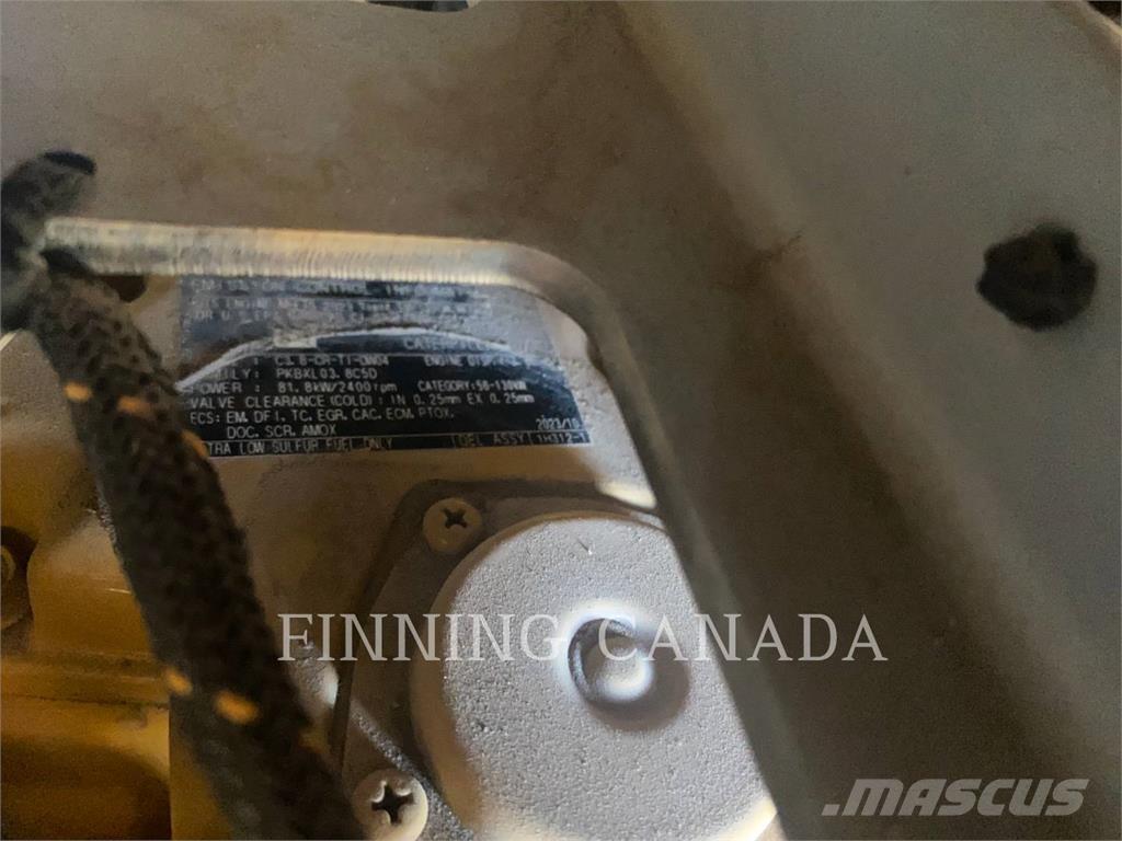 CAT 299D3 XE 궤도식 로우더