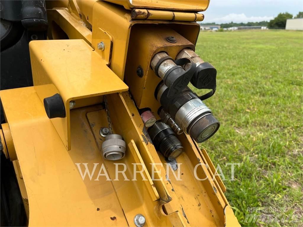 CAT 299D3 XEL2 궤도식 로우더