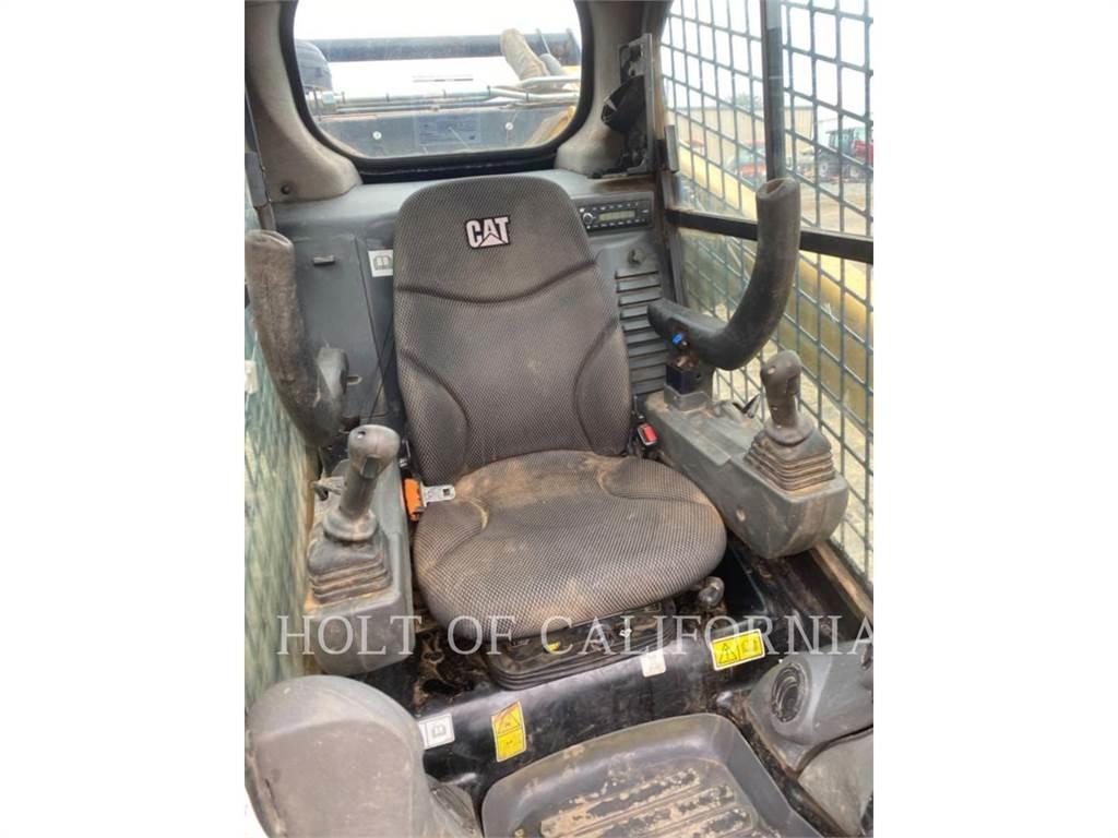 CAT 299D3XE  스키드로더