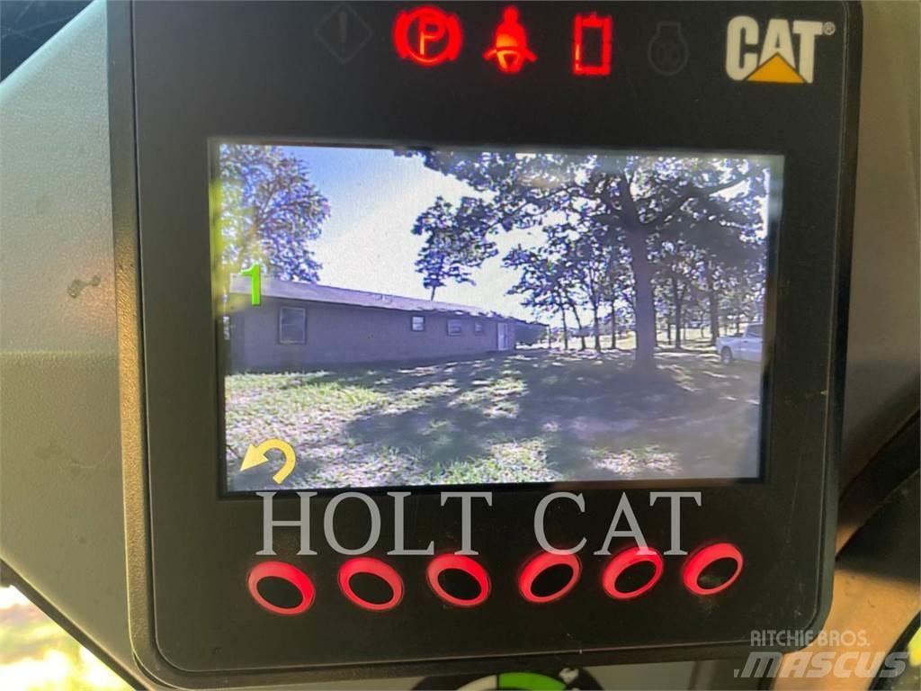 CAT 299D3XE 궤도식 로우더