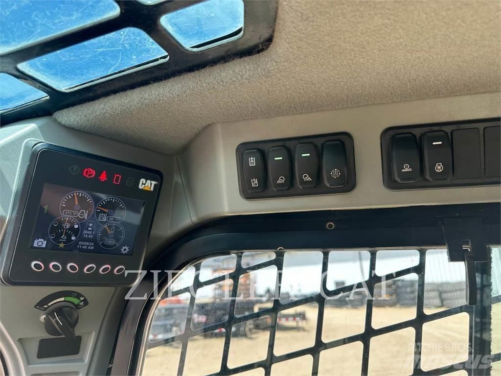 CAT 299D3XE 궤도식 로우더