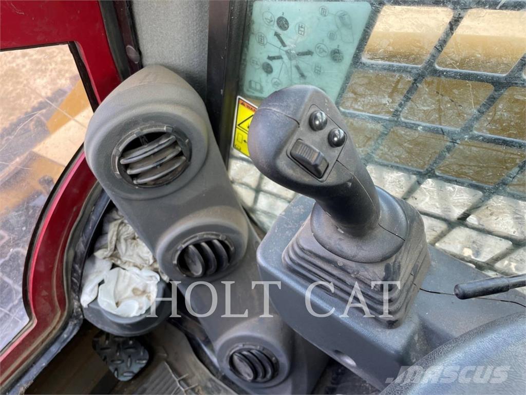 CAT 299D3XE 궤도식 로우더