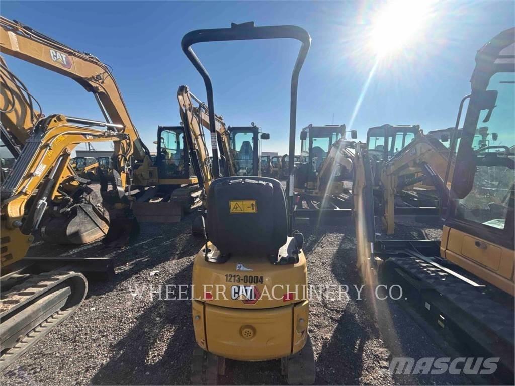 CAT 300.9D 대형 굴삭기 29톤 이상