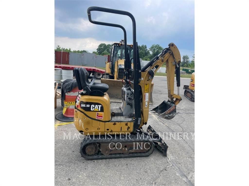 CAT 300.9D 대형 굴삭기 29톤 이상
