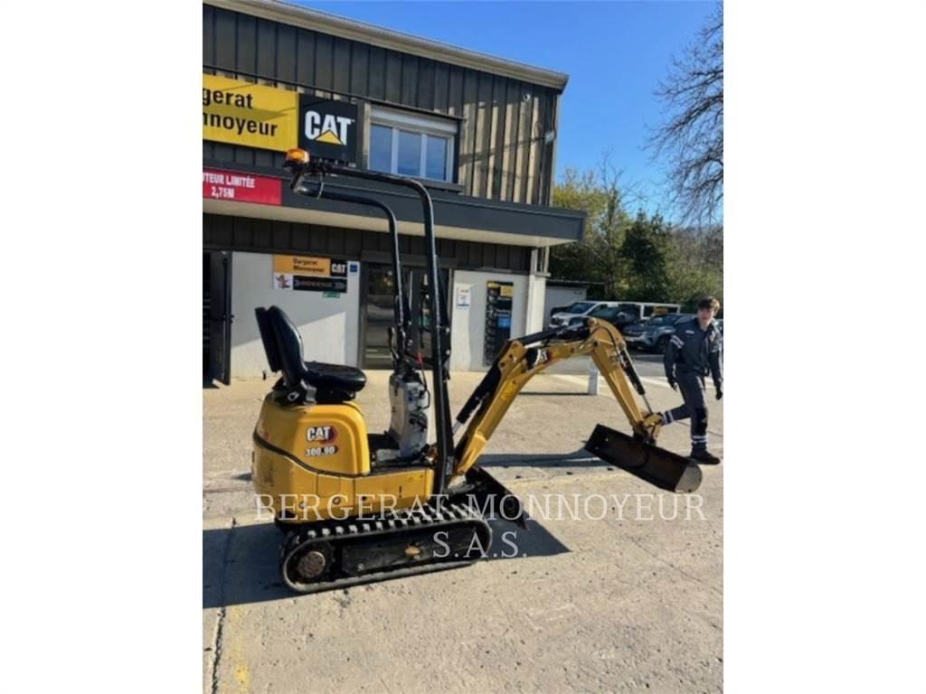 CAT 300.9D 대형 굴삭기 29톤 이상