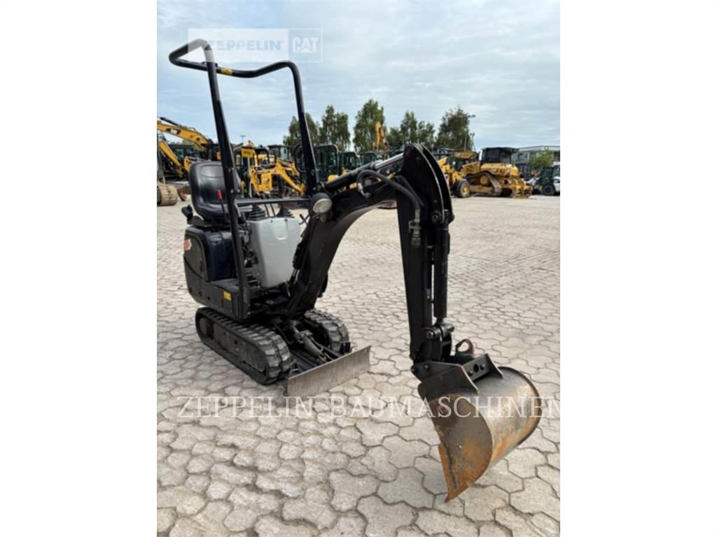 CAT 300.9D 대형 굴삭기 29톤 이상