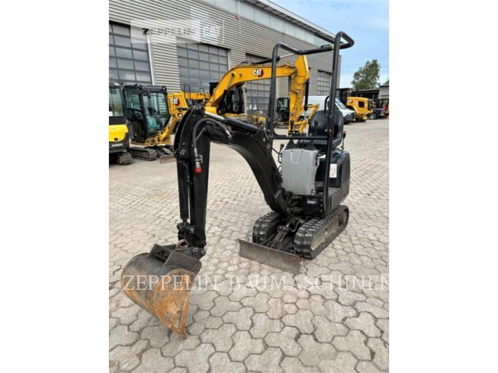 CAT 300.9D 대형 굴삭기 29톤 이상