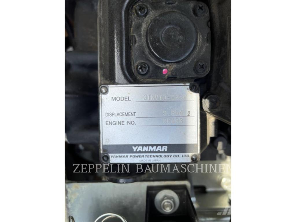 CAT 300.9D 대형 굴삭기 29톤 이상