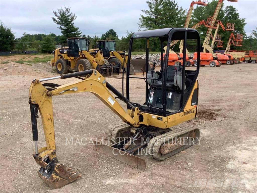 CAT 301.4C 대형 굴삭기 29톤 이상