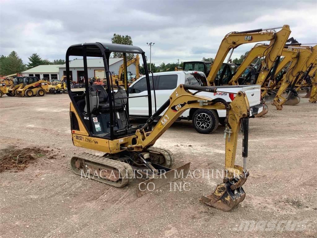 CAT 301.4C 대형 굴삭기 29톤 이상