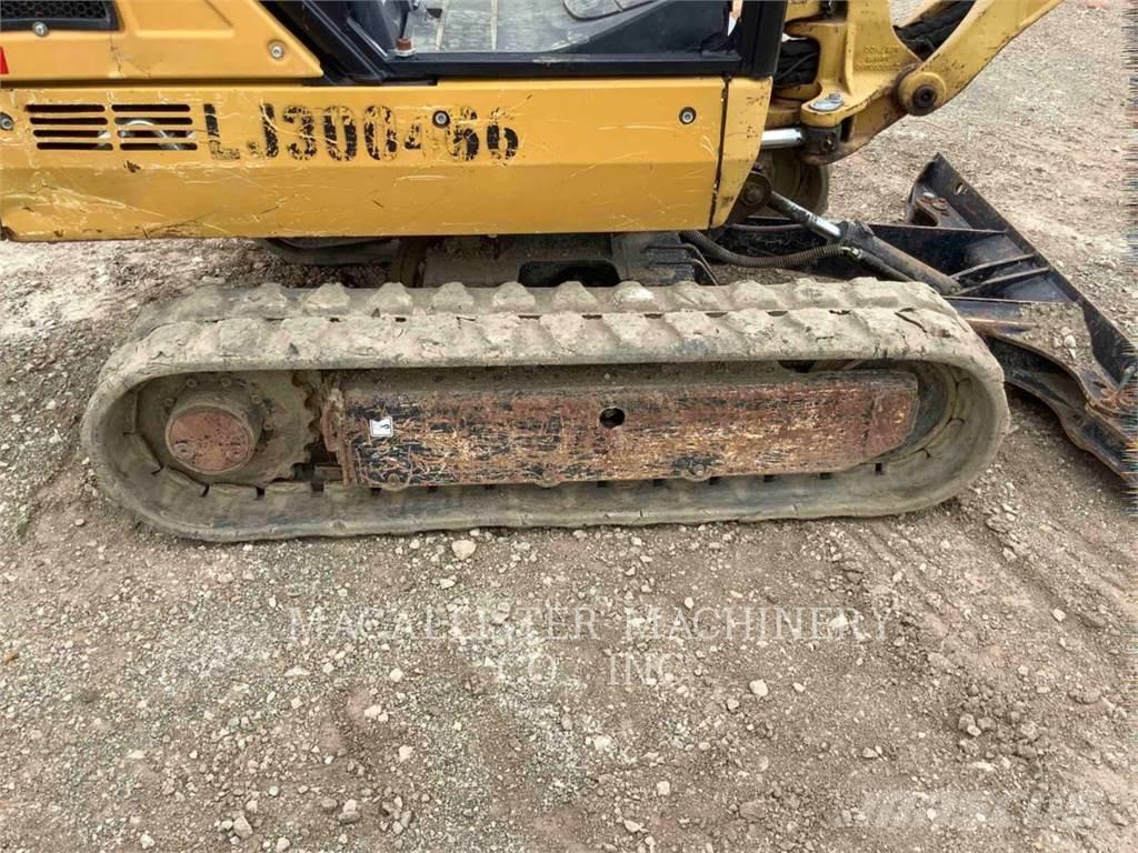 CAT 301.4C 대형 굴삭기 29톤 이상