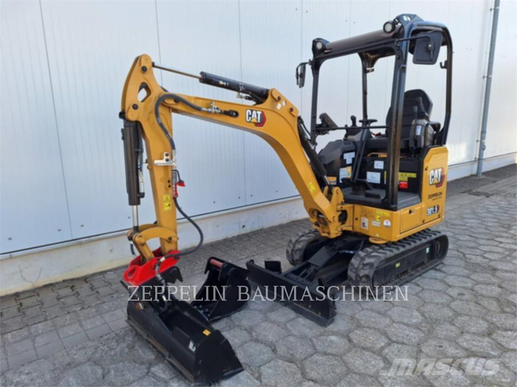 CAT 301.5-05A 대형 굴삭기 29톤 이상