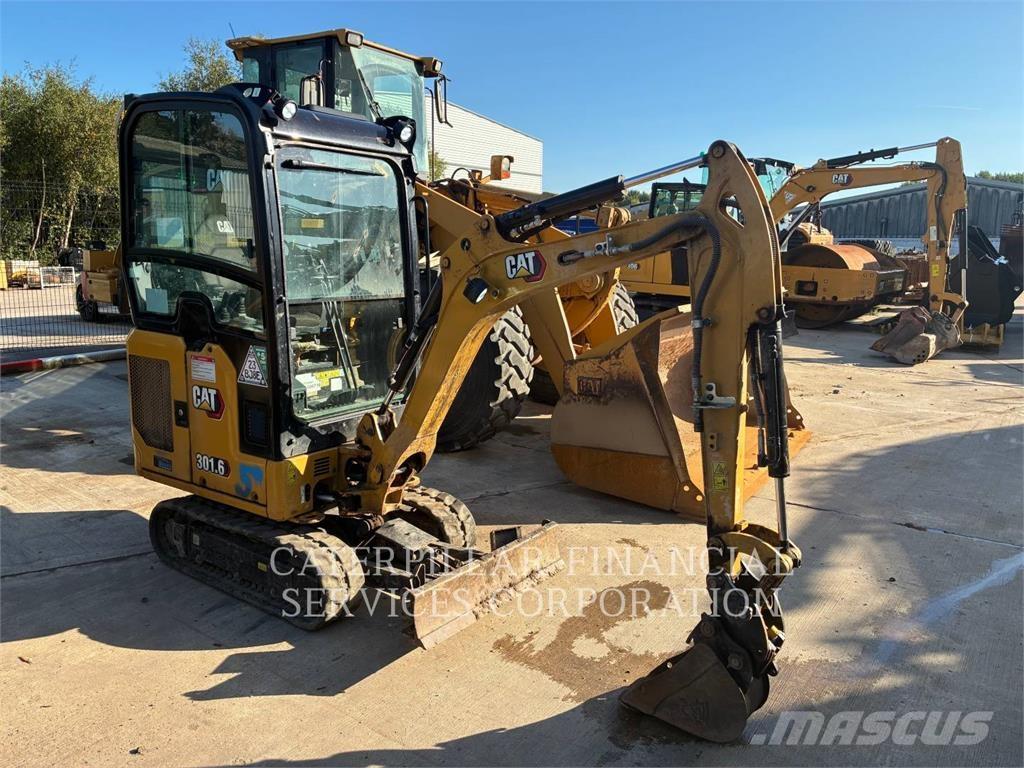 CAT 301.6-05 대형 굴삭기 29톤 이상