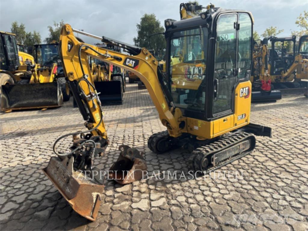 CAT 301.6-05A 대형 굴삭기 29톤 이상