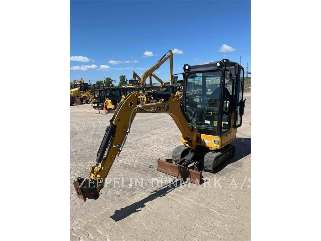 CAT 301.605 대형 굴삭기 29톤 이상