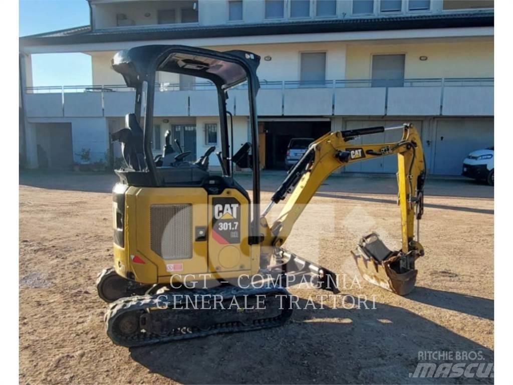 CAT 301.7 대형 굴삭기 29톤 이상