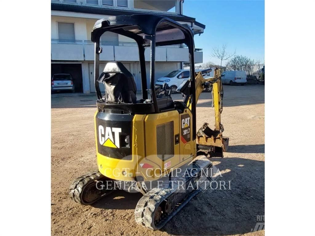 CAT 301.7 대형 굴삭기 29톤 이상