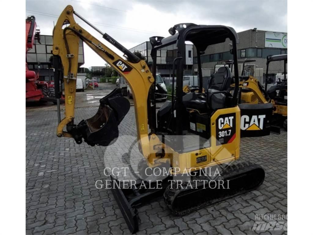 CAT 301.7 대형 굴삭기 29톤 이상